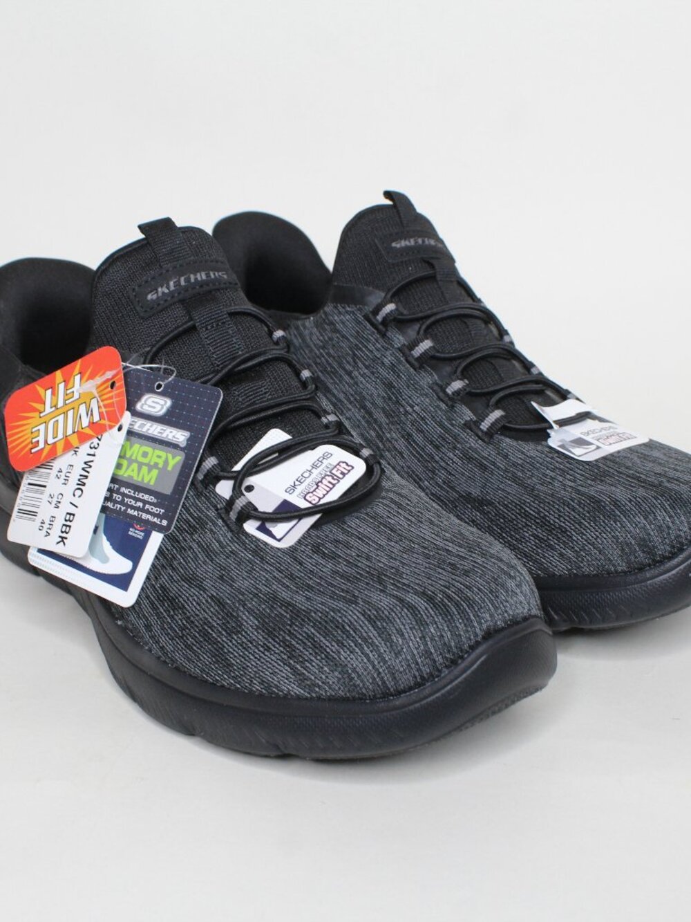 Skechers Hands Free Slip-ins Black Athletic Shoes Size 9.5 W New